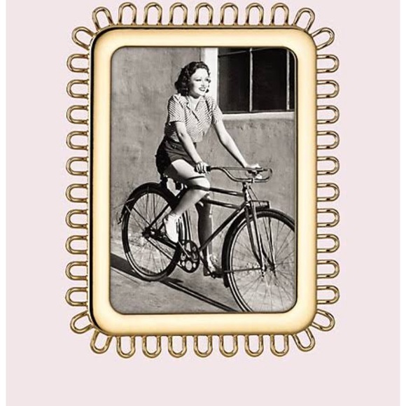 Kate Spade Picture Frame-NIB-5 x7-LAST ONE-GIFT! - Picture 2 of 8